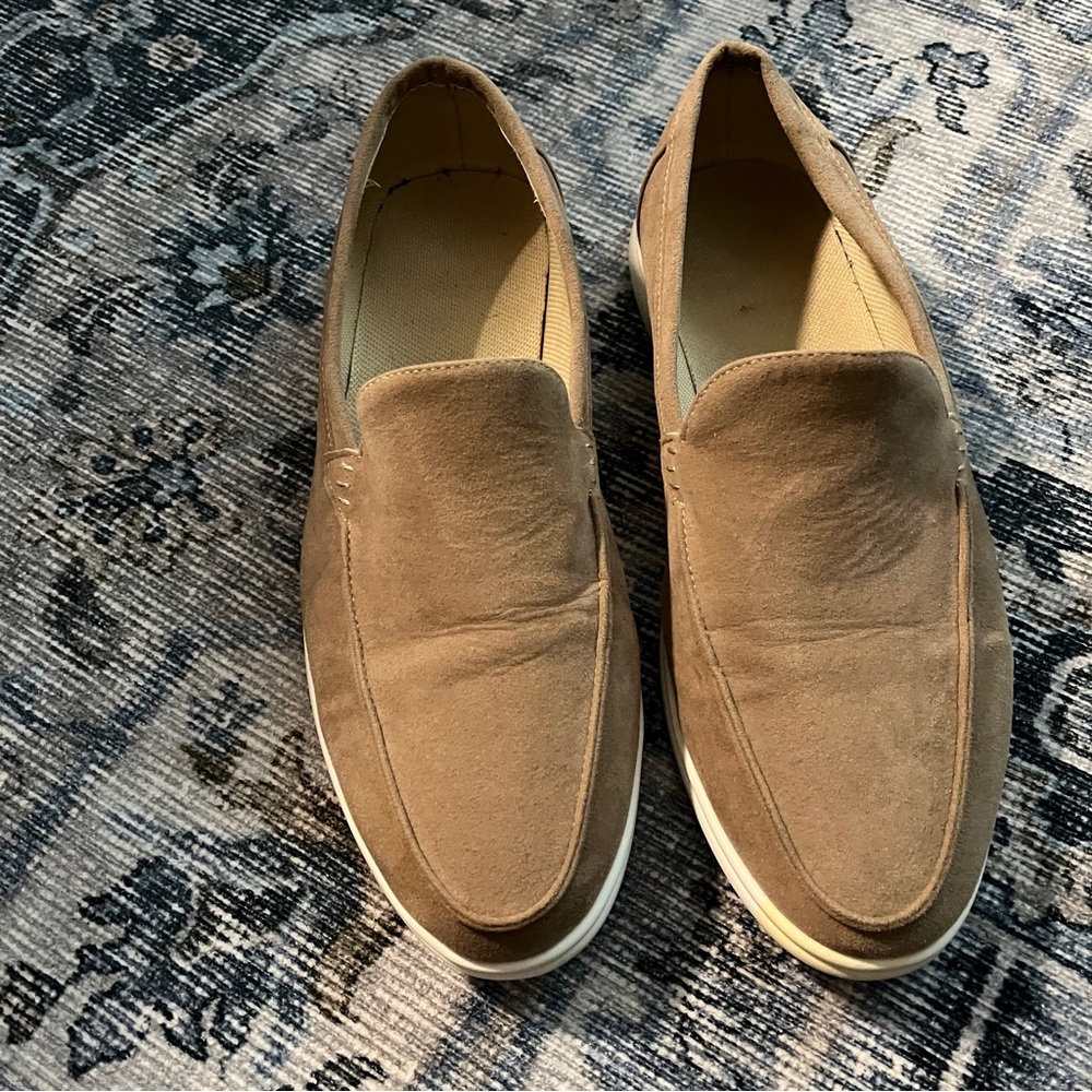 Men's Tan Old Money suede loafers size 13
